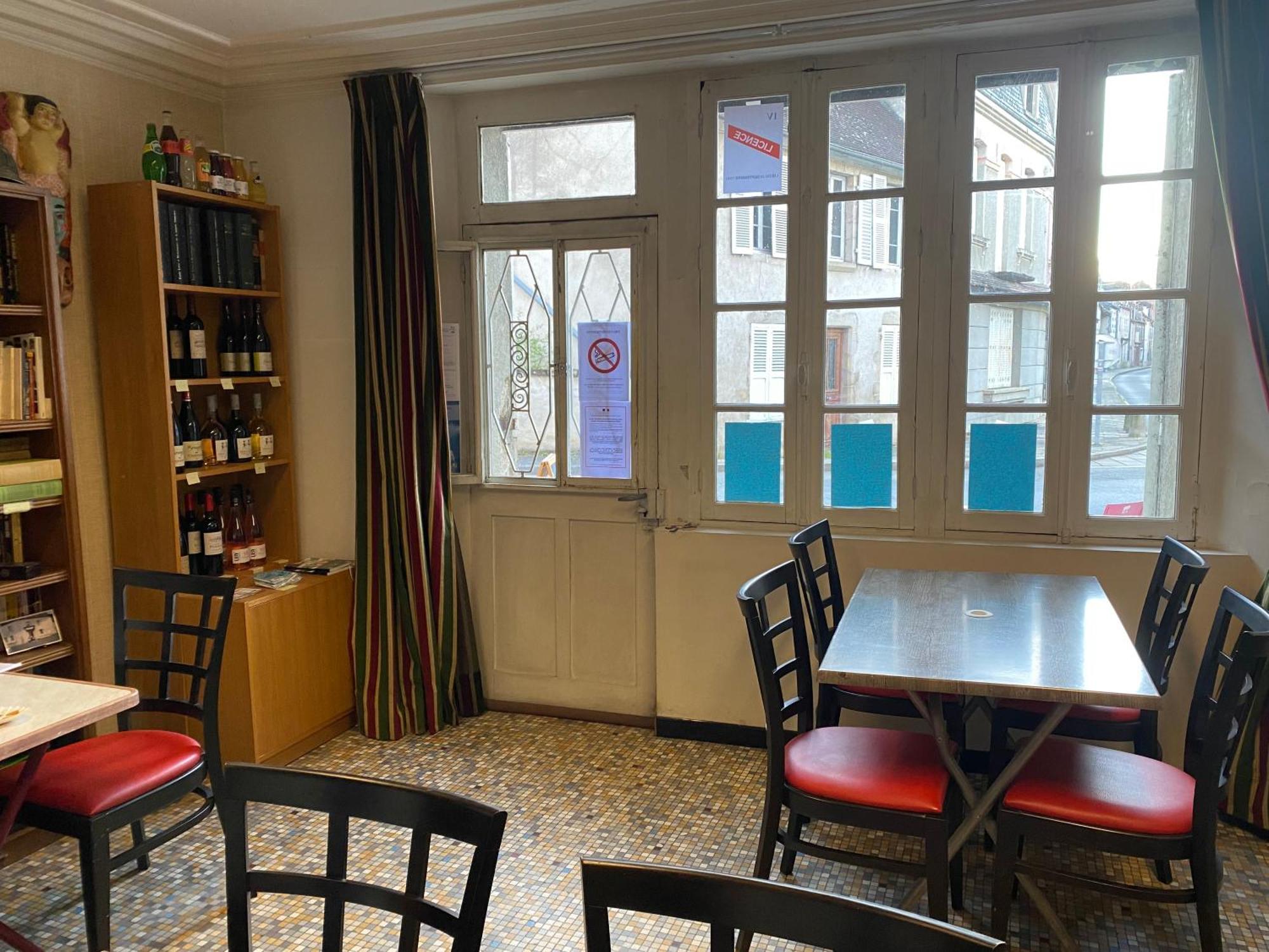 ホテル La Grande Maison Chambon-sur-Voueize エクステリア 写真